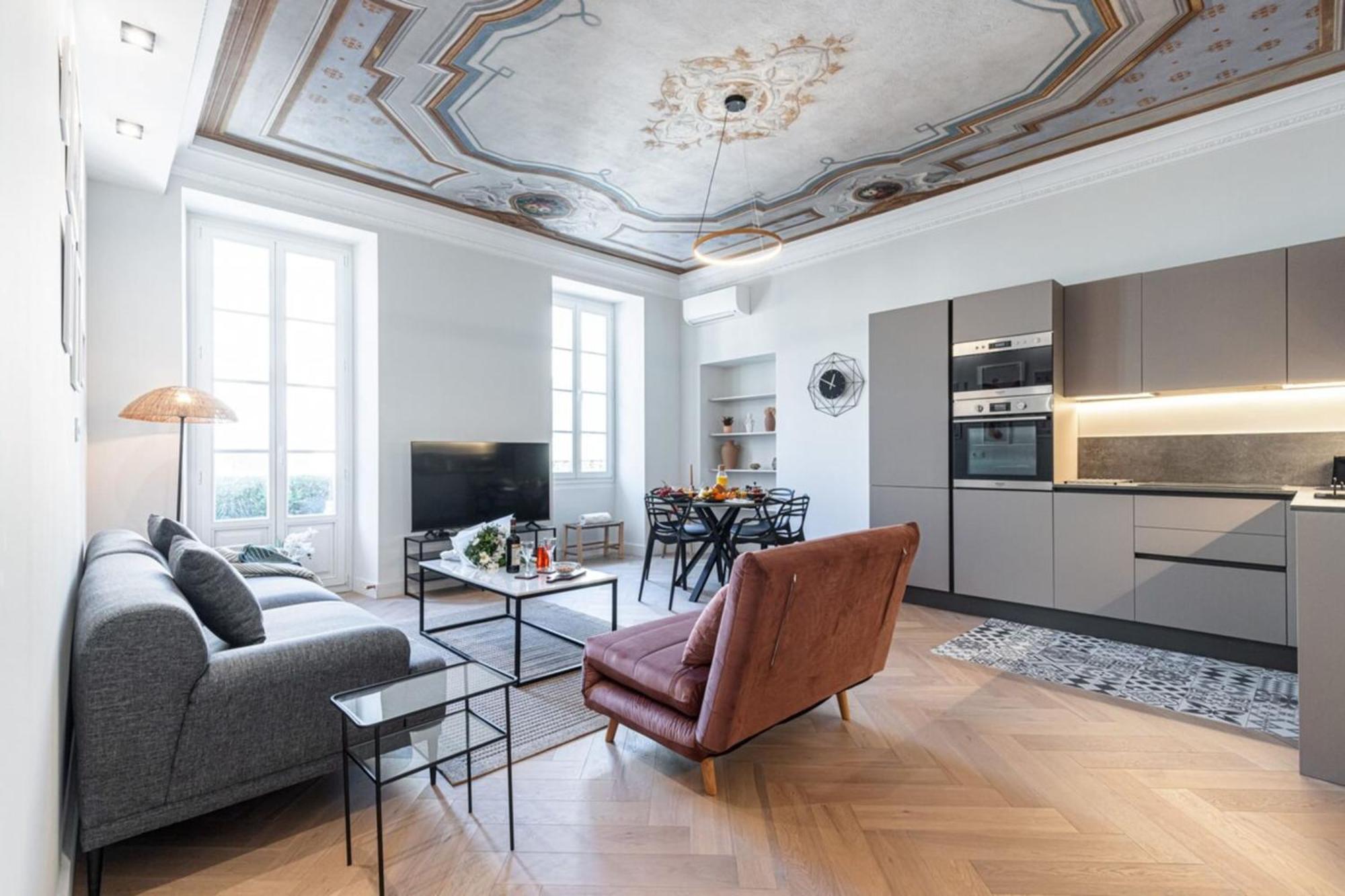 Philibert - Traditional Apart With Historical Fresco Nice Exteriör bild
